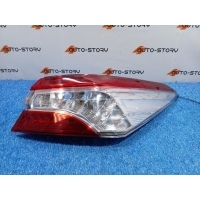 Фонарь задний наружный правый Toyota Camry V70 8155133660