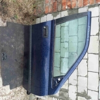 Дверь передняя правая Peugeot 406 1997