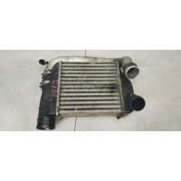 интеркулер Audi A6 4F/C6 2007 0281002399