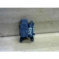 Моторчик заслонки печки Volkswagen Touran 1 2004 0132801345