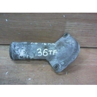 Фланец (тройник) системы охлаждения Toyota Corolla 2000 16321-0D030