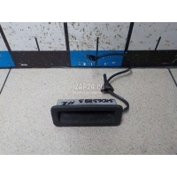 Кнопка открывания багажника Ford Focus II (2008 - 2011) 1346324