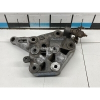 Кронштейн КПП левый Citroen-Peugeot Boxer 250 2006 182132