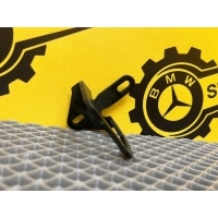 Петля капота Mercedes Benz A200 W177 2021 а2468800360