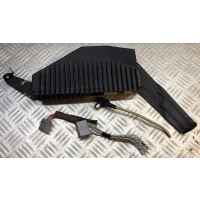 Volvo s60 i усилитель 8673135