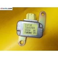 Датчик удара Mazda Millenia 1 поколение [рестайлинг] (2000-2003) 2001 T06057KD0