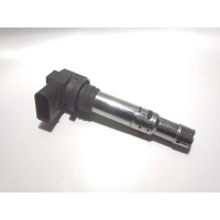 Катушка зажигания Volkswagen Golf 5 поколение (2003-2009) 2006 036905715e