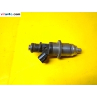 Форсунка Mitsubishi Carisma 1 поколение (1995-2000) 1998 e7t05071