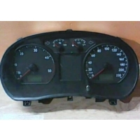 Щиток приборов (приборная панель) Volkswagen Polo 4 2003 6Q0920800M