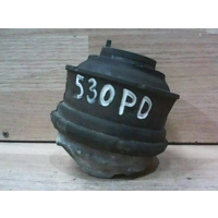 Подушка крепления двигателя Mercedes E W210 1999 210 240 0517