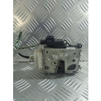Форсунка Volkswagen Caddy 3 2004-2010 2006 038130073BN