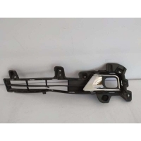 Заглушка (решетка) в бампер передний Toyota Land Cruiser 200 2016 5310460010, 5311360090