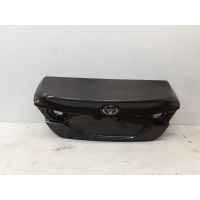 крышка багажника Toyota Camry V70 2018- 64401-33760