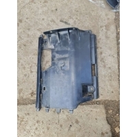 Кронштейн крепления бампера заднего Volkswagen Multivan 2009 7H0807130A