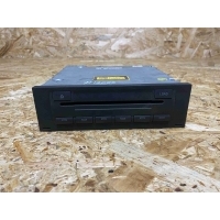 CD-чейнджер SKODA Octavia 2005 1Z0 035 111 A