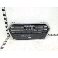 Решетка радиатора Audi Q5 2