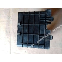 Полка аккумулятора Volkswagen Passat B6 2006 1k0915335c