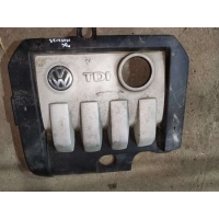 Декоративная крышка двигателя Volkswagen Passat B6 2006 03g103925bj