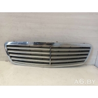 Решетка радиатора Mercedes C W203 2004 A2038800183
