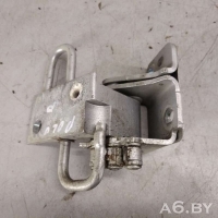 Петля двери передней правой Volkswagen Polo 4 2005 6Q0831412