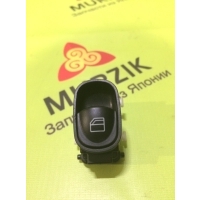 Кнопка стеклоподъёмника MERCEDES C-CLASS W203 2006 A2038200210