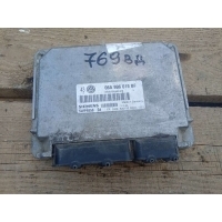 Блок управления двигателем Volkswagen Golf 3 1998 06A906019BF,5WP4858
