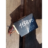 Блок управления светом (фарами) Toyota Corolla E120 2005 8865002380