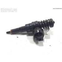 Форсунка топливная Volkswagen Touran 2004 038130073AG