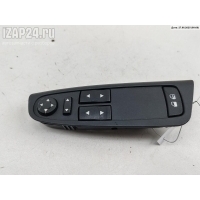 Кнопка стеклоподъемника переднего левого Fiat Stilo 2005