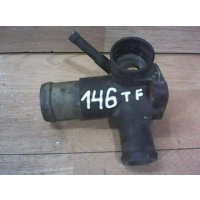 Фланец (тройник) системы охлаждения Volkswagen Golf - 3 поколение (1991-1998) 1993 068121133AF