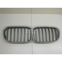 Решетка радиатора BMW X1 E84 (2009 - 2015) 51117347669