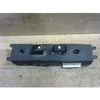 Кнопка стеклоподъемника переднего правого Kia Carnival 2 2007 93575-4D020KS