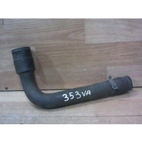 Патрубок радиатора Volkswagen Passat - B5 (1996-2000) 1997 8D0121101K