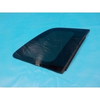 Стекло заднее правое (форточка) Ford Fusion 2002-2012 1554237
