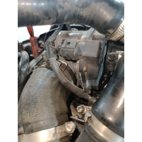 Заслонка дроссельная Volkswagen Golf 2007 06F133062E