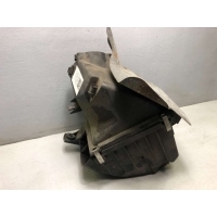 Корпус воздушного фильтра Audi A4 B5 1998 058133837E
