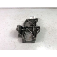 Кронштейн компрессора кондиционера Audi A4 B5 1996 058260885C