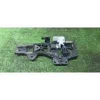 кронштейн ручки Audi Q7 2005> 4L1837886H