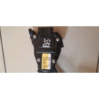 Педаль газа Volkswagen Touareg 2 2017 7L0723507E