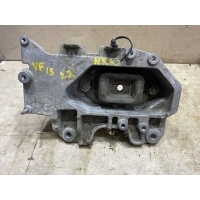 Опора двигателя левая nissan Juke F15 HRA2DDT 112543ZU0A