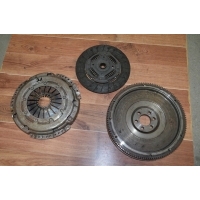Koło sprzęgło audi vw seat skoda 04L105273 04L141025B 04L141031 7000km