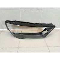 Стекло фары правой Audi Q7 4M 4M0941086C