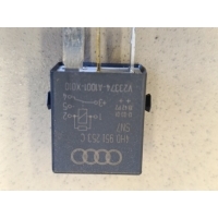 Реле VW Golf V Plus 2005-2014 4H0951253C