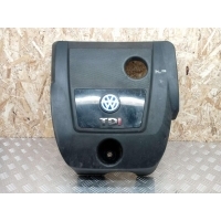 Декоративная крышка двигателя Volkswagen Bora 2003 038103925AJ,038103925BN,038103925BP,038103925CJ,038103925CK,038103925EK,038103925EL,038103925EP,038103925DE