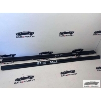 Уплотнитель двери задней левой Mercedes E W211 2005 A2117301178
