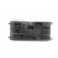 Блок предохранителей Land Rover Range Rover Velar L560 LR149750, L8B214F041AG