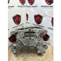 Балка под КПП AUDI RSQ8 4M 2022 4M0399262C