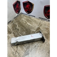 Кронштейн усилителя бампера AUDI RSQ8 4M 2022 4M0802037B