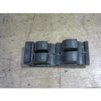 Кнопка стеклоподъемника переднего левого Audi A6 C5 (S6,RS6) 2000 4B0959851