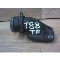 Фланец (тройник) системы охлаждения Volkswagen Passat - B4 (1993-1997) 1996 037121121A